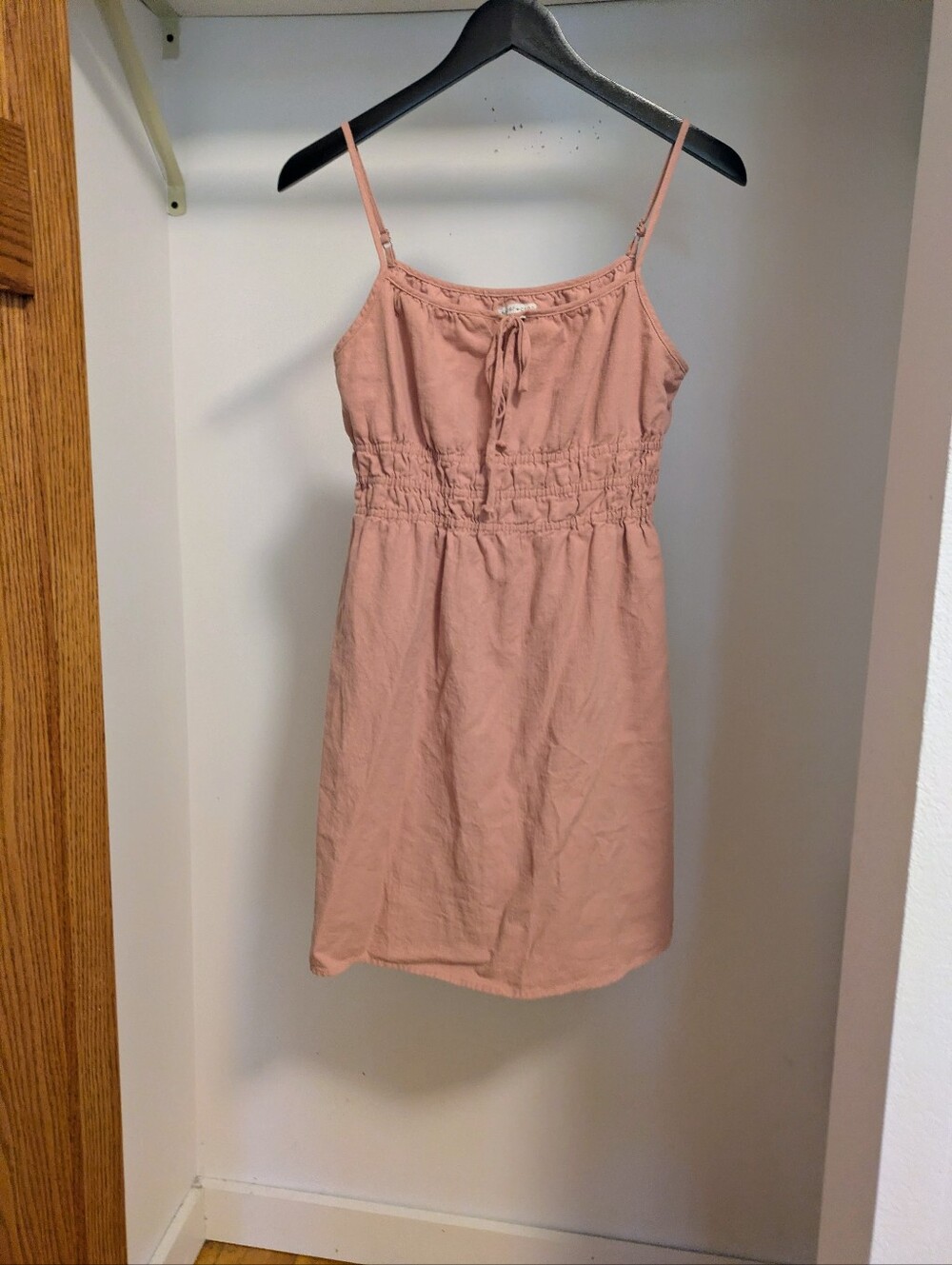 Paper Crane Peach Pink Smocked Waist Cami mini dress size medium